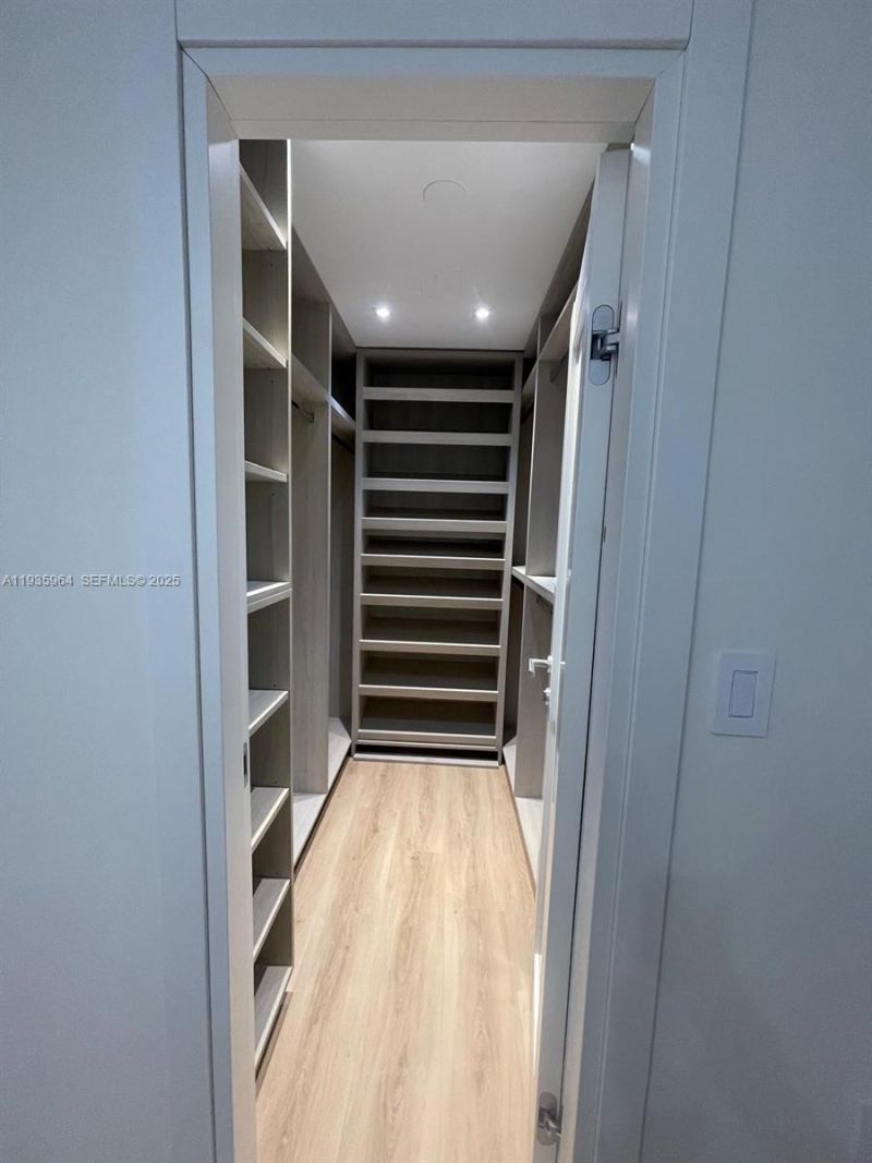 10275 Collins Ave, Unit 333, Bal Harbour, FL 33154 Photo