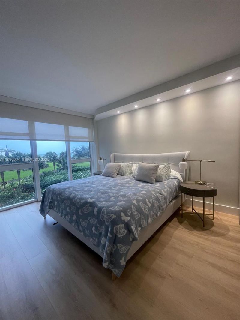 10275 Collins Ave, Unit 333, Bal Harbour, FL 33154 Photo