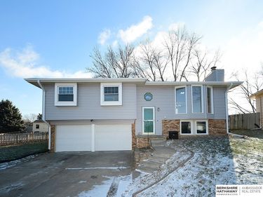 6217 S 109th Street, Omaha, NE 68137