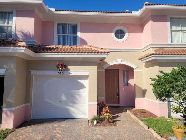 303 Seminole Palms Drive, Greenacres, FL 33463