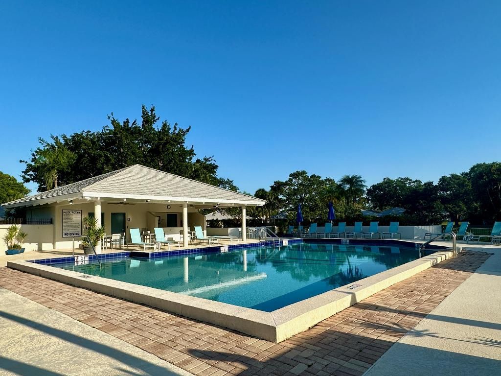 301 Club Drive, Palm Beach Gardens, FL 33418 Photo