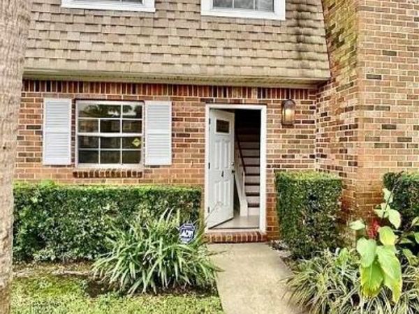 413 N Cypress Drive, Unit 4, Tequesta, FL 33469