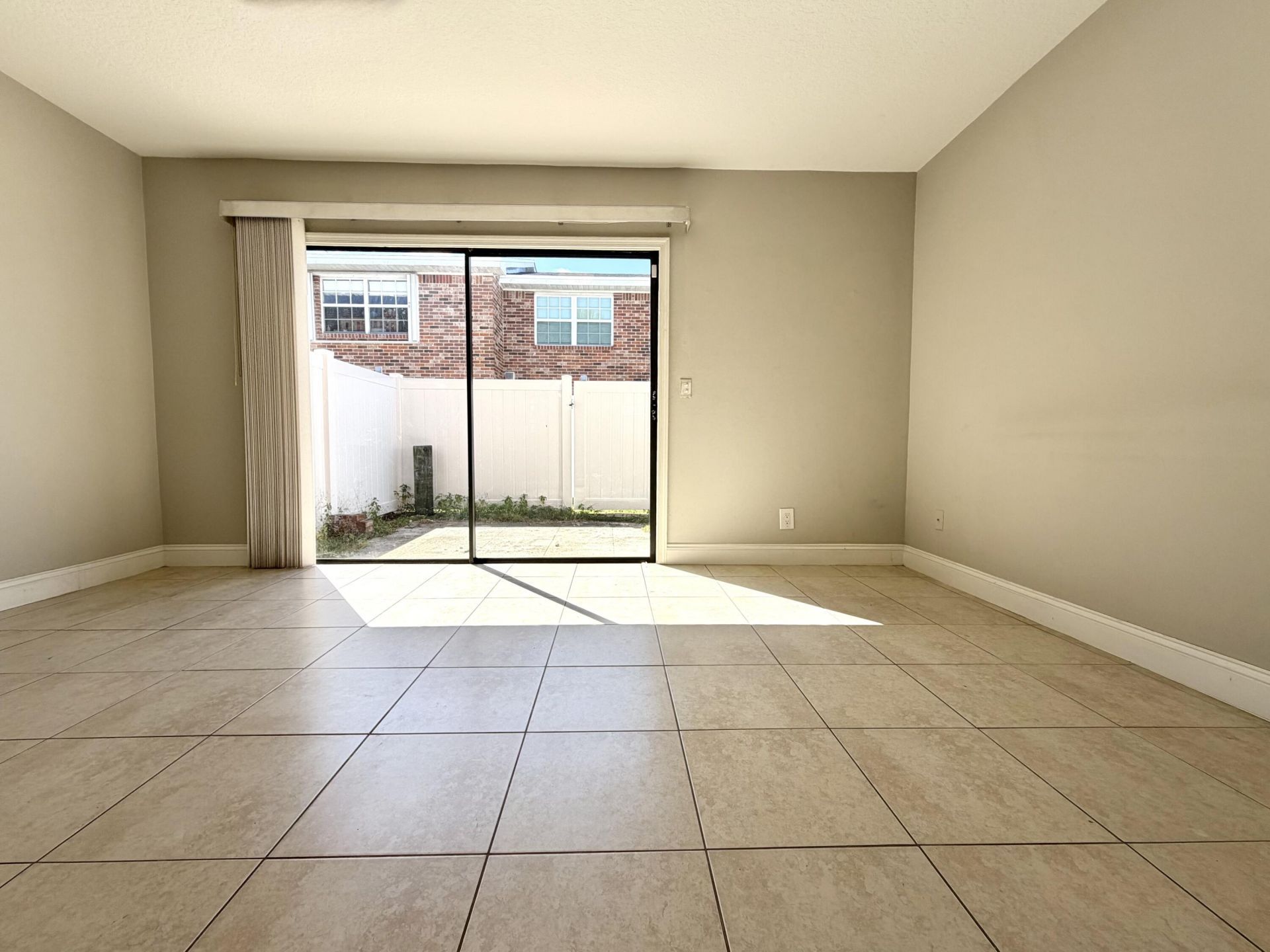 413 N Cypress Drive, Unit 4, Tequesta, FL 33469 Photo