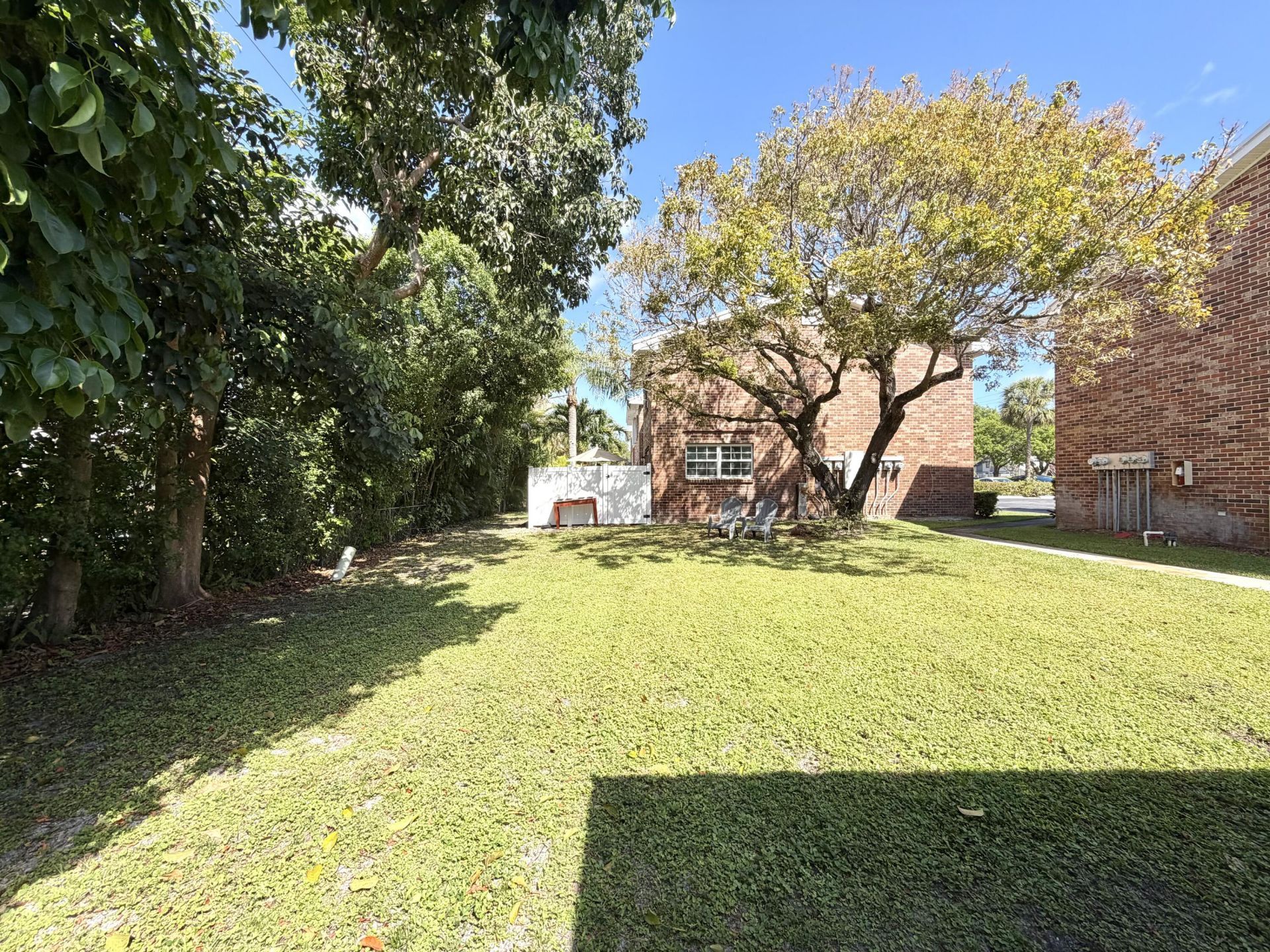 413 N Cypress Drive, Unit 4, Tequesta, FL 33469 Photo