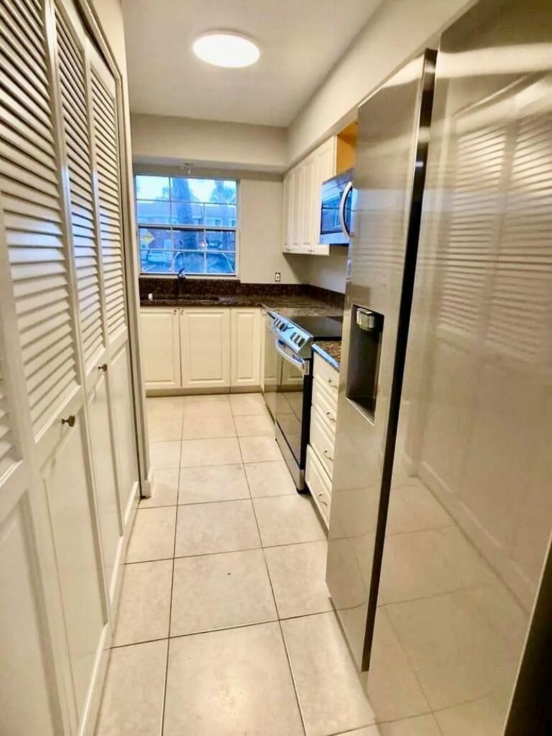 413 N Cypress Drive, Unit 4, Tequesta, FL 33469 Photo