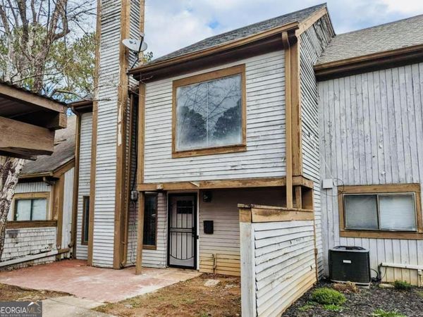 95 Willowick Drive, Lithonia, GA 30038