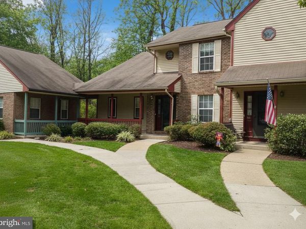 112 APPLETREE COURT COURT, MONMOUTH JUNCTION, NJ 08852