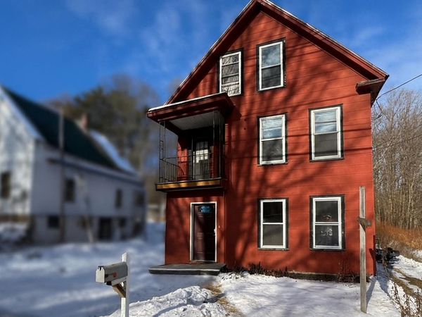 52 Henniker Street, Hillsborough, NH 03244