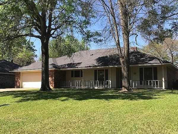 109 Country Club Drive, Benton, LA 71006