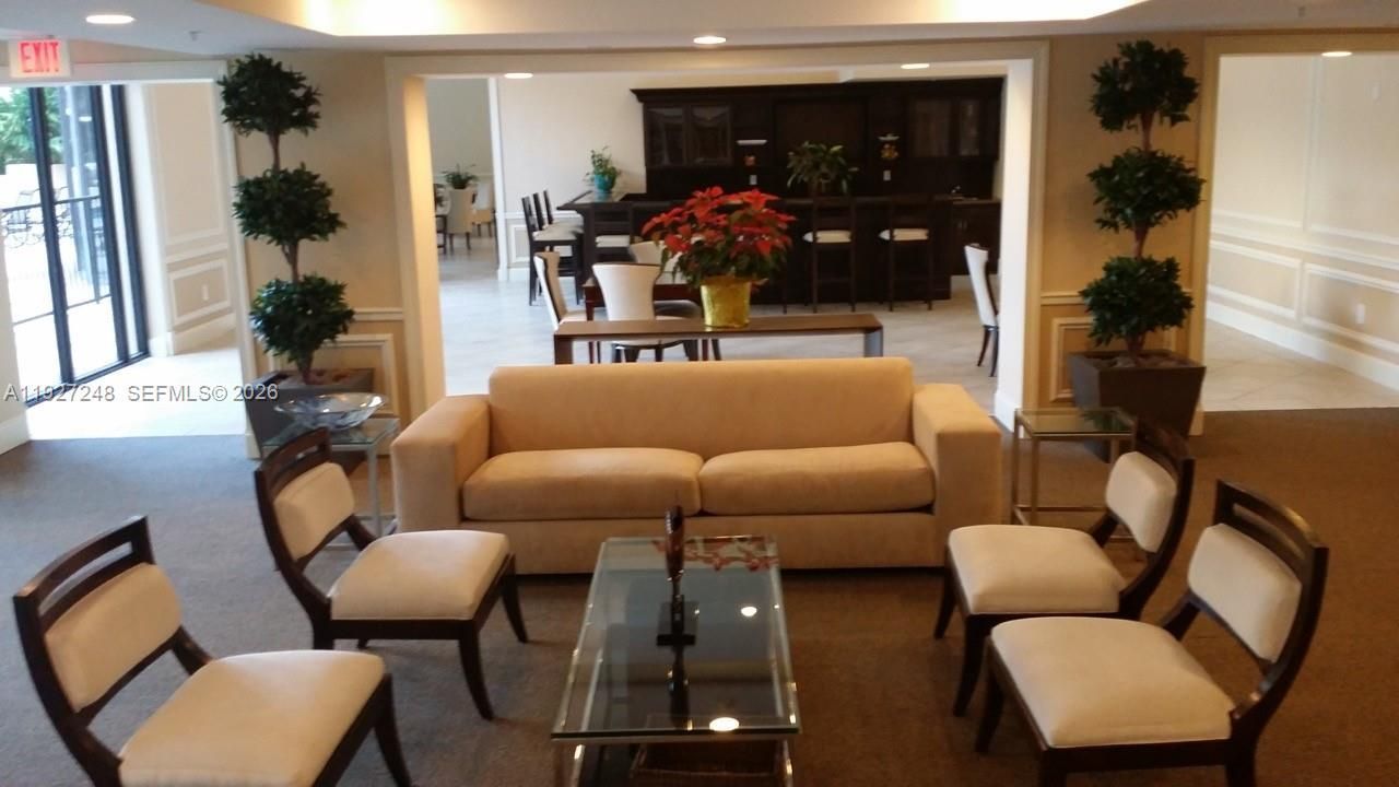 55 Merrick Way, Unit 505, Coral Gables, FL 33134 Photo