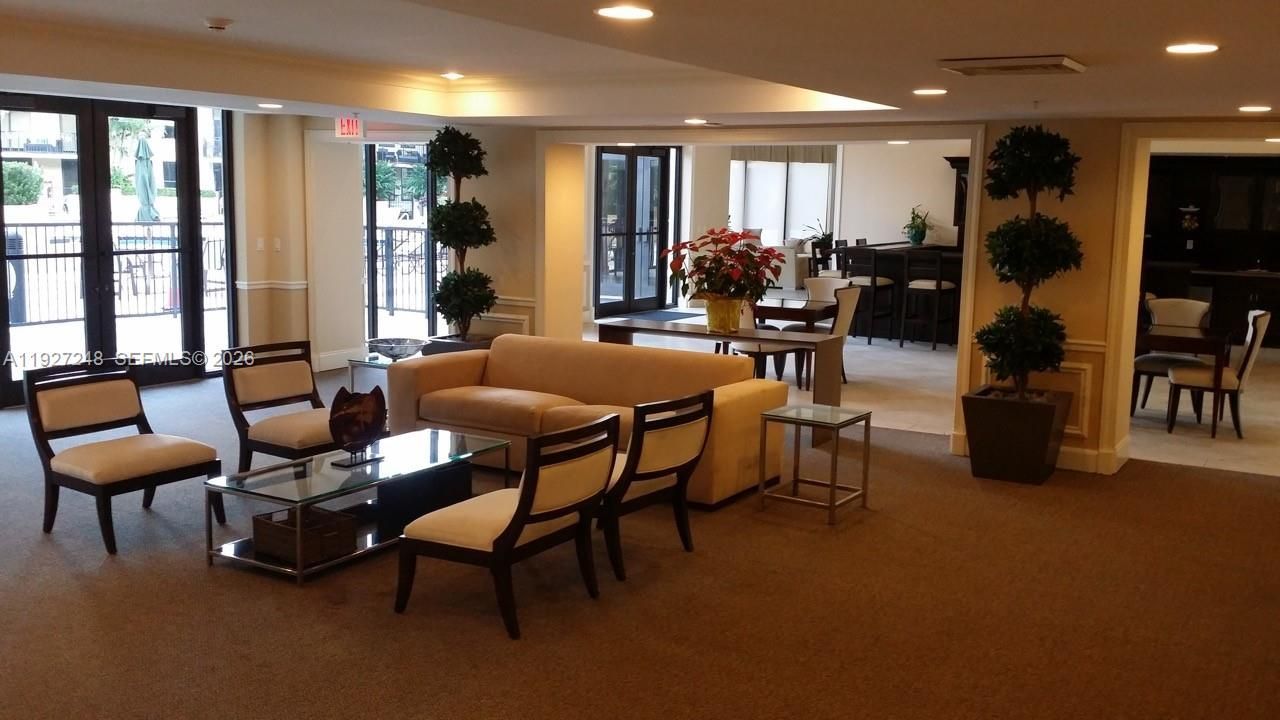 55 Merrick Way, Unit 505, Coral Gables, FL 33134 Photo