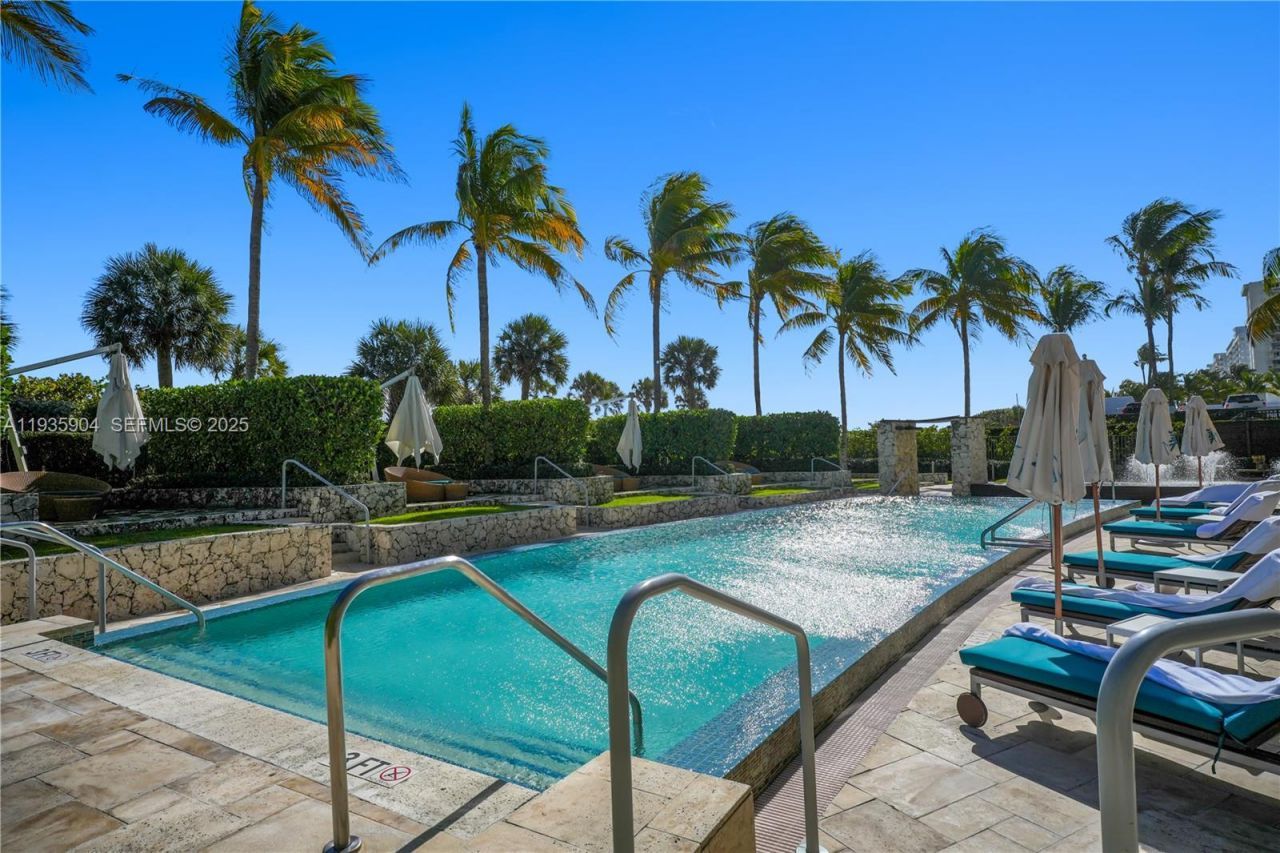 5875 Collins Ave, Unit 1003, Miami Beach, FL 33140 Photo