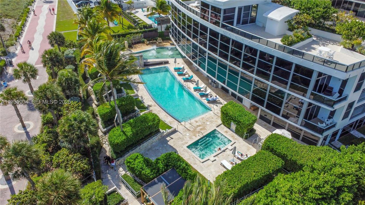 5875 Collins Ave, Unit 1003, Miami Beach, FL 33140 Photo
