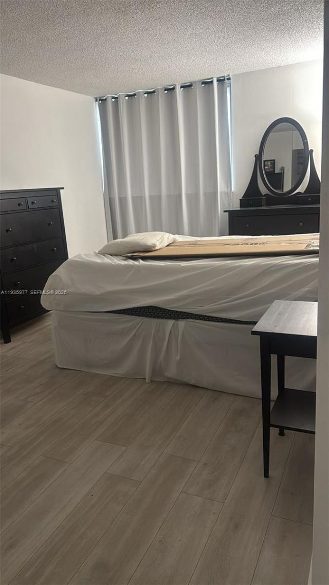 8897 Fontainebleau Blvd, Unit 408, Miami, FL 33172 Photo