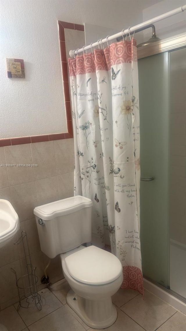 8897 Fontainebleau Blvd, Unit 408, Miami, FL 33172 Photo