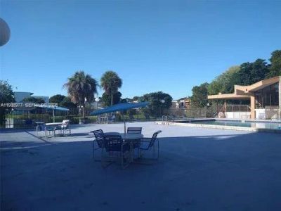 8897 Fontainebleau Blvd, Unit 408, Miami, FL 33172 Photo