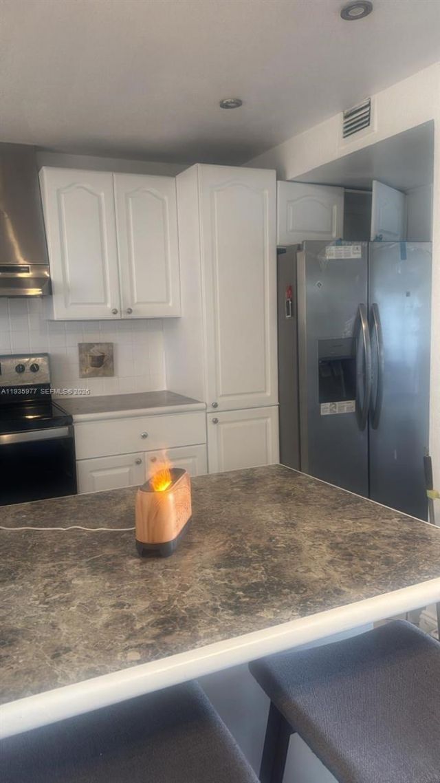 8897 Fontainebleau Blvd, Unit 408, Miami, FL 33172 Photo