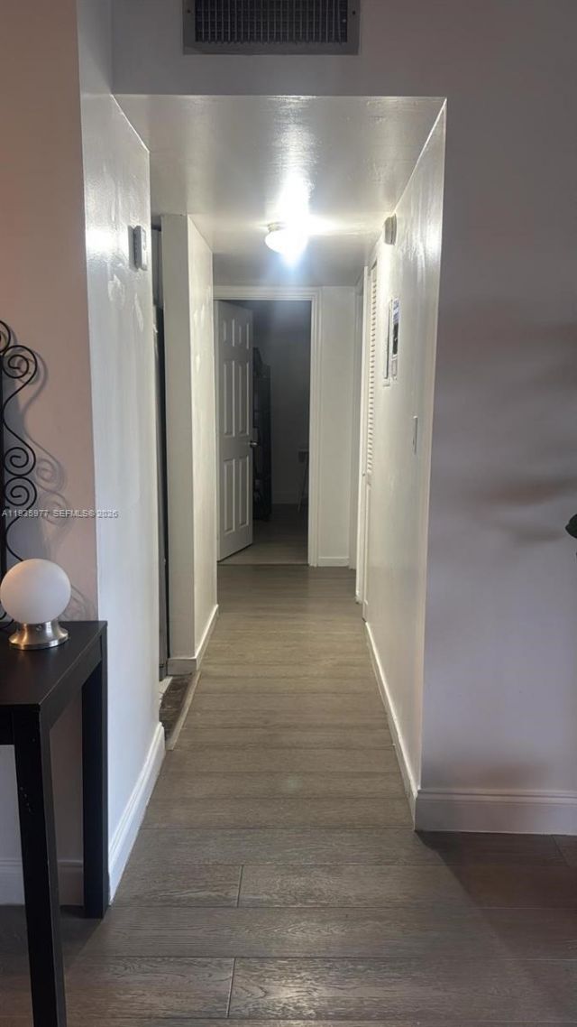 8897 Fontainebleau Blvd, Unit 408, Miami, FL 33172 Photo