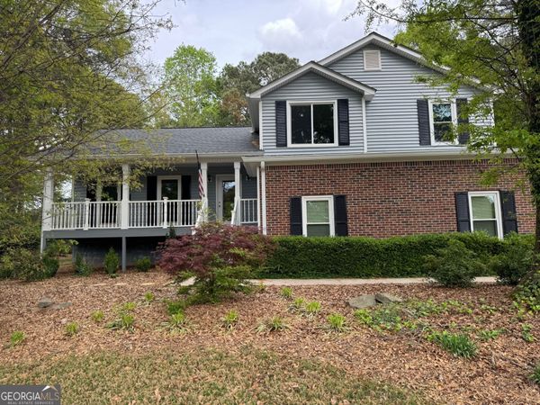 305 Daileys Plantation Drive, Mcdonough, GA 30253