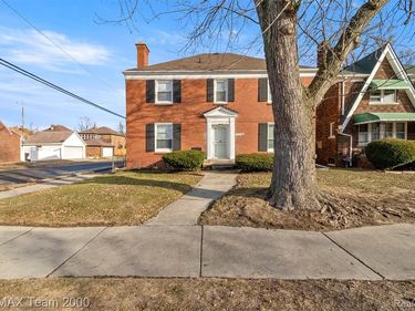17420 Ohio Street, Detroit, MI 48221