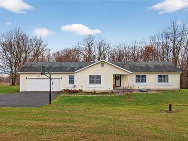 3037 Merritt Hill Road, Penn Yan, NY 14527