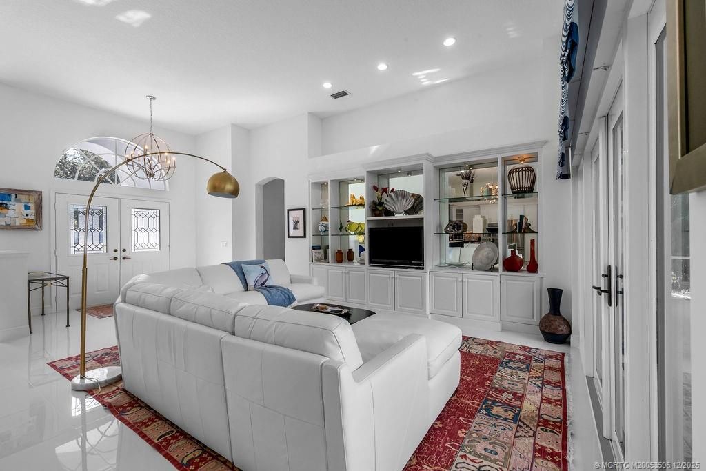 2293 SW Whitemarsh Way, Palm City, FL 34990 Photo