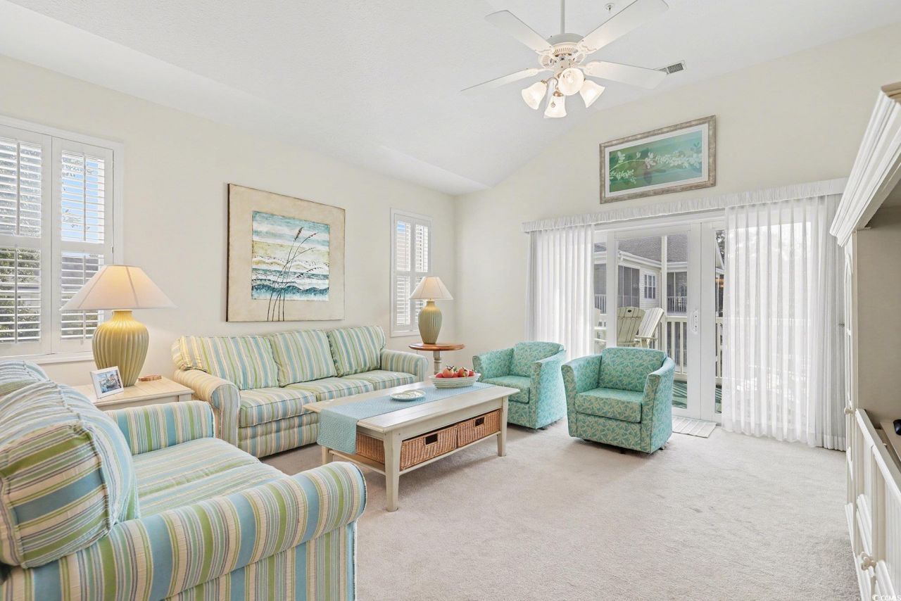 601 Hillside Dr. N Photo 5