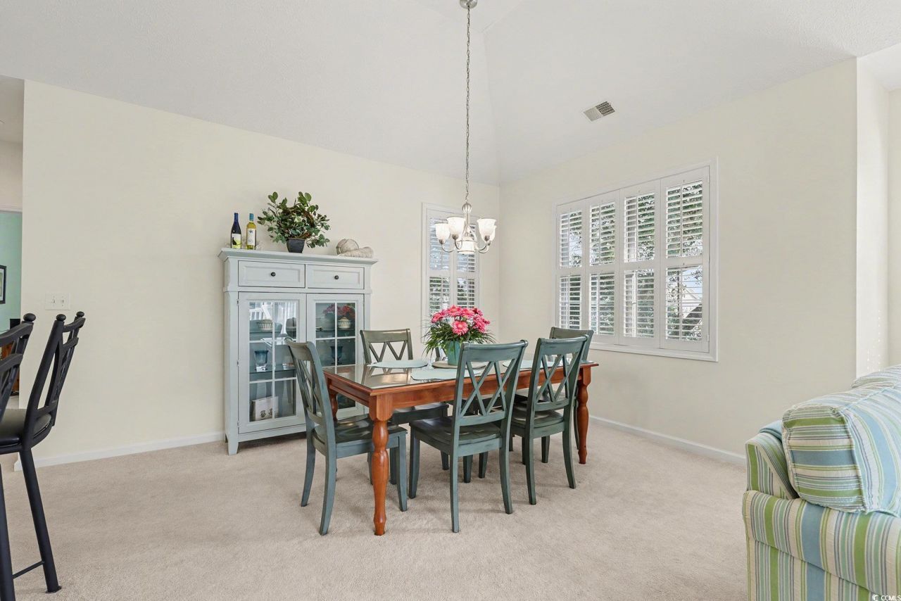 601 Hillside Dr. N Photo 8