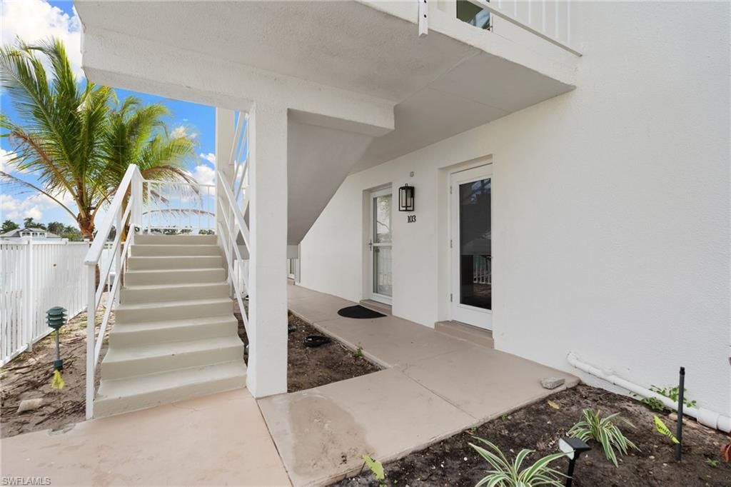322 Harbour Dr, Unit 103A, Naples, FL 34103 Photo