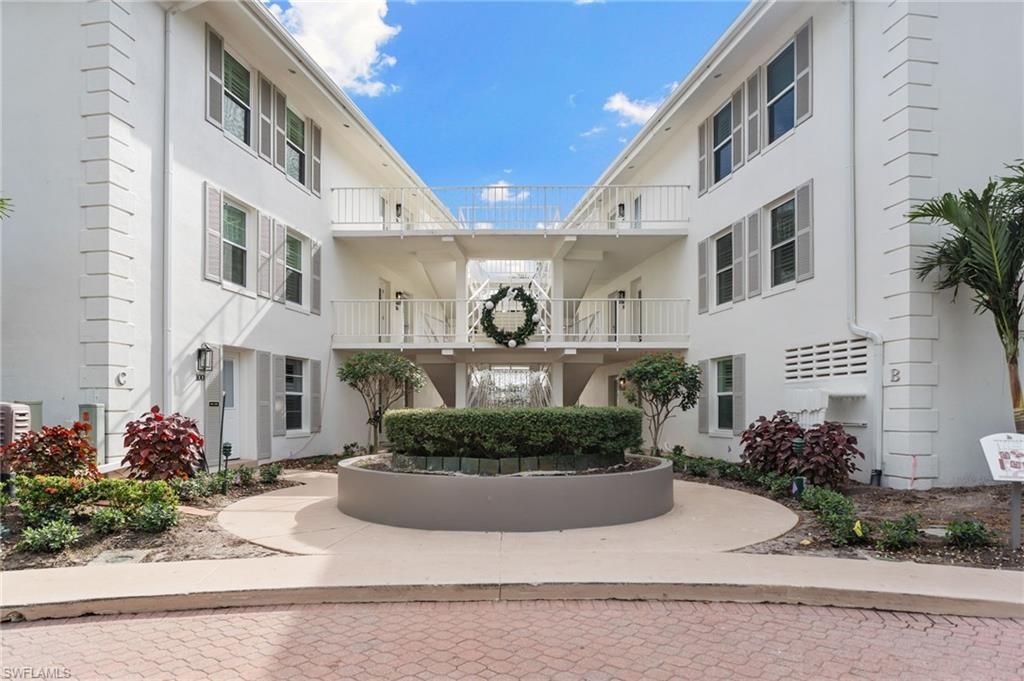 322 Harbour Dr, Unit 103A, Naples, FL 34103 Photo