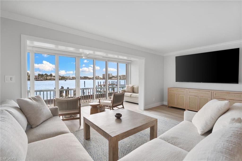 322 Harbour Dr, Unit 103A, Naples, FL 34103 Photo