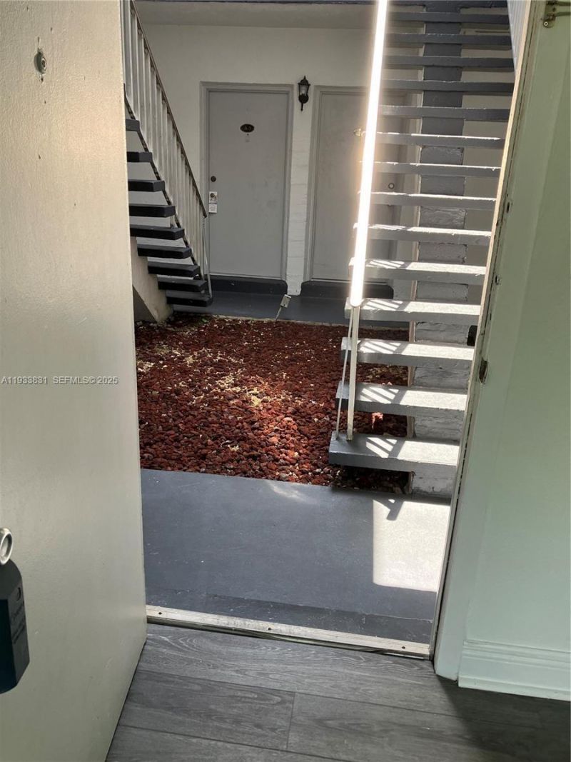 7256 SW 94th Pl , Unit A1, Miami, FL 33173 Photo