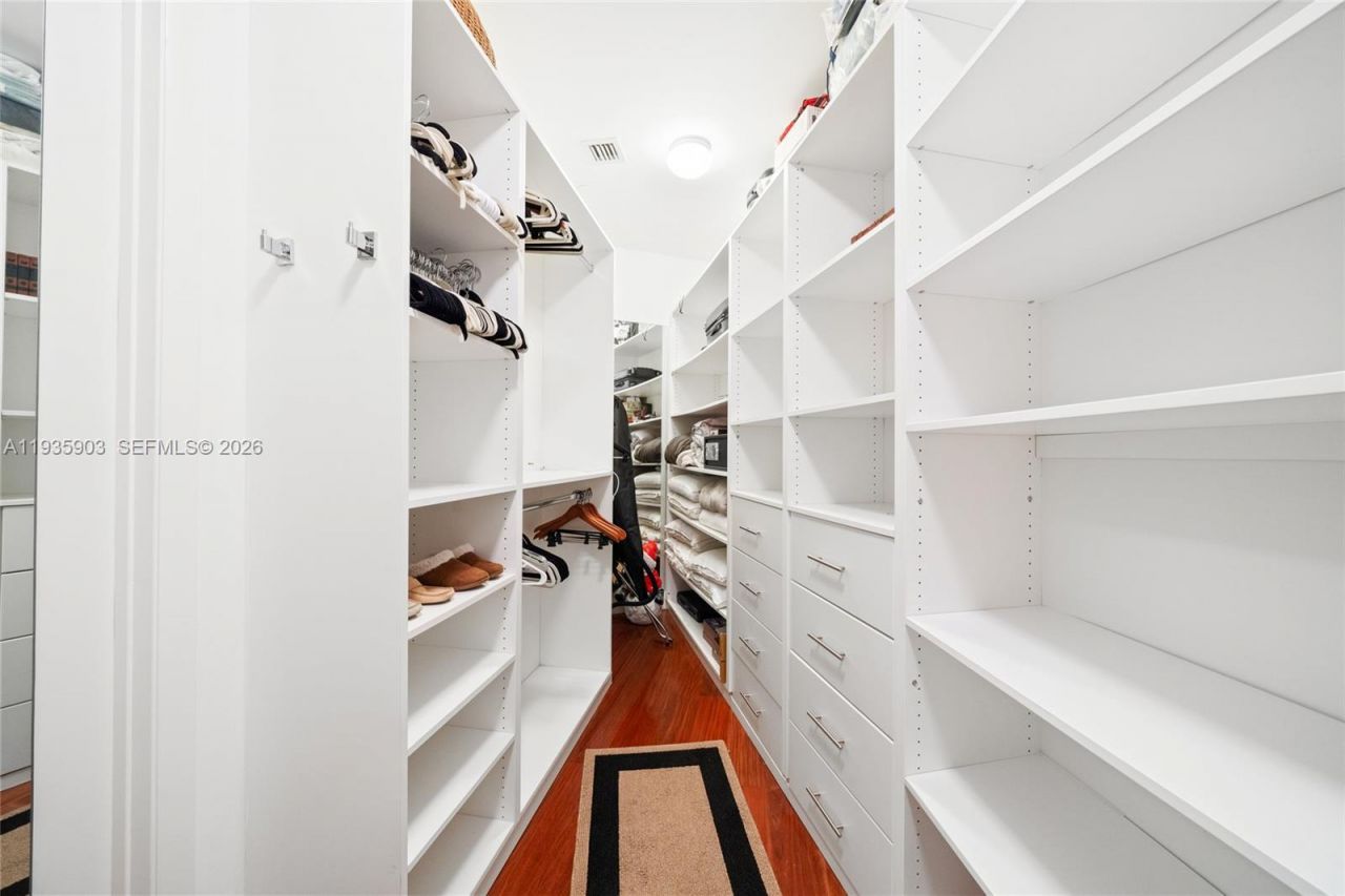 16001 Collins Ave, Unit 3906, Sunny Isles Beach, FL 33160 Photo