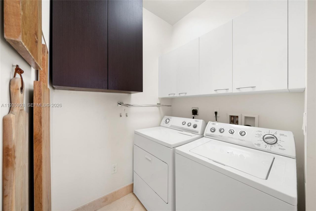 16001 Collins Ave, Unit 3906, Sunny Isles Beach, FL 33160 Photo