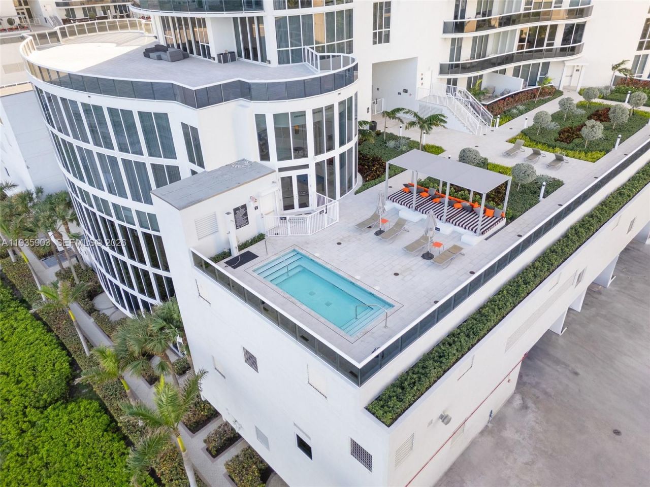 16001 Collins Ave, Unit 3906, Sunny Isles Beach, FL 33160 Photo