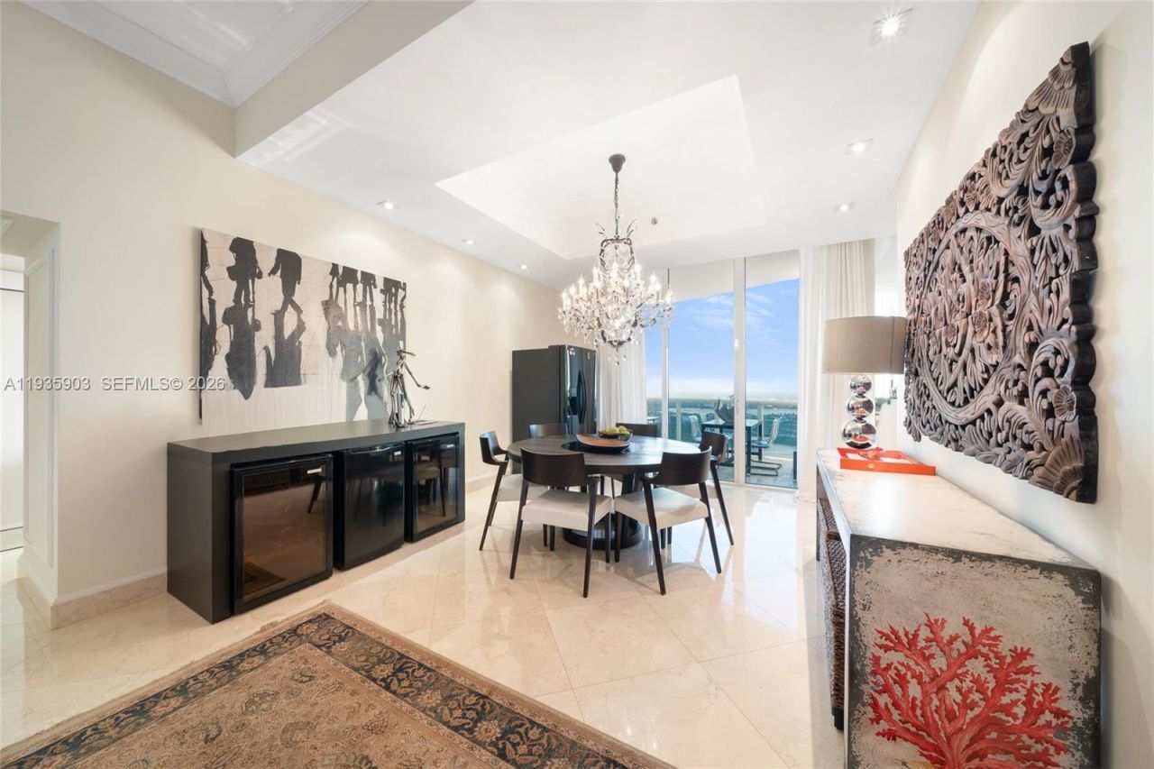 16001 Collins Ave, Unit 3906, Sunny Isles Beach, FL 33160 Photo