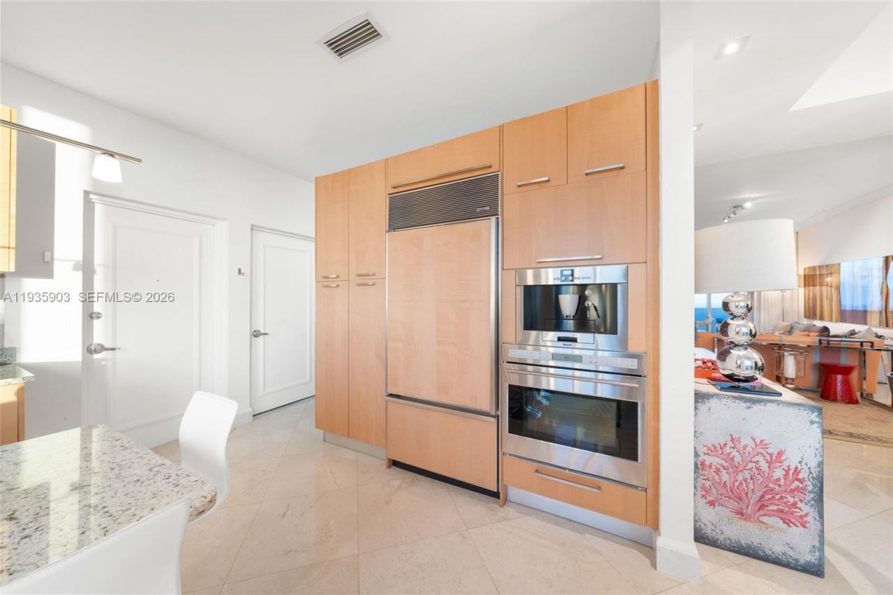 16001 Collins Ave, Unit 3906, Sunny Isles Beach, FL 33160 Photo