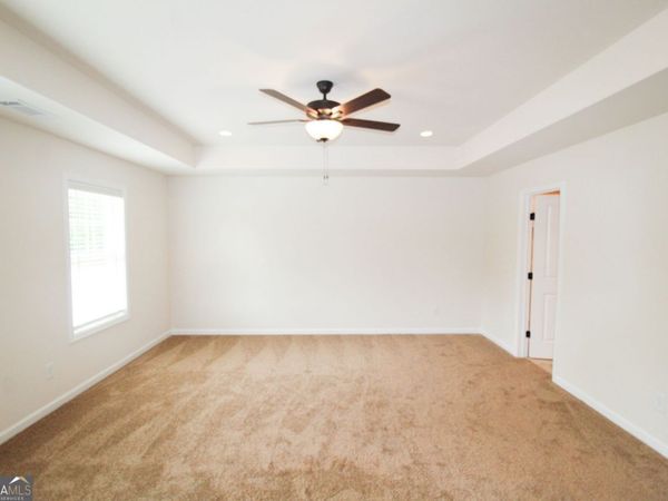 4 Dewey Road, Lilburn, GA 30047