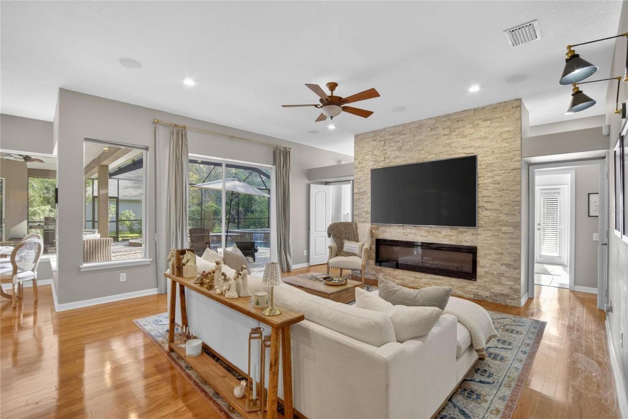 27736 Pine Point Drive, Wesley Chapel, FL 33544 Photo