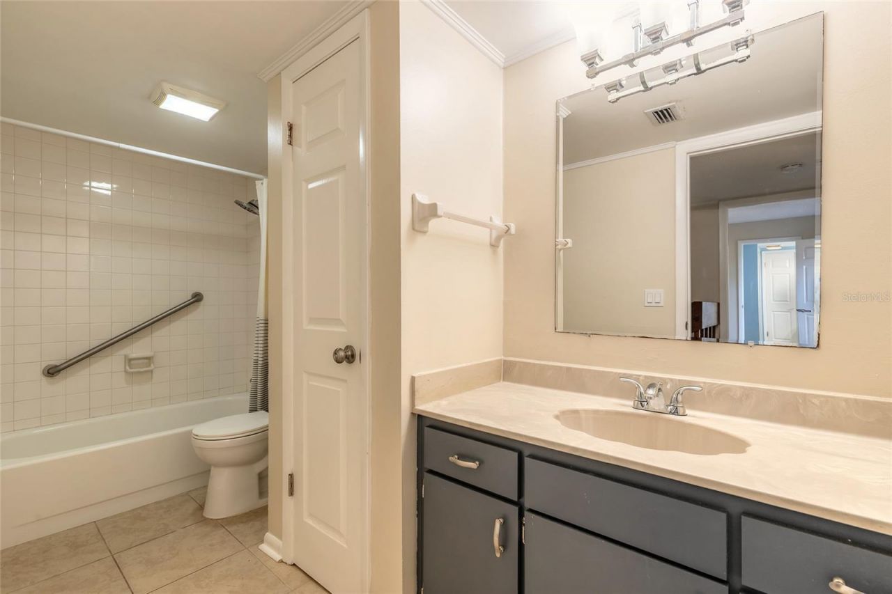 3824 Saxon Drive, New Smyrna Beach, FL 32169 Photo