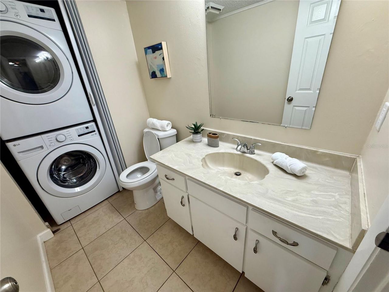 3824 Saxon Drive, New Smyrna Beach, FL 32169 Photo