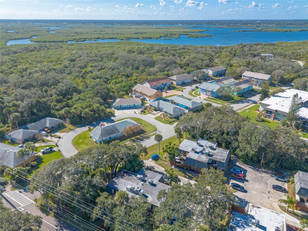 3824 Saxon Drive, New Smyrna Beach, FL 32169 Photo