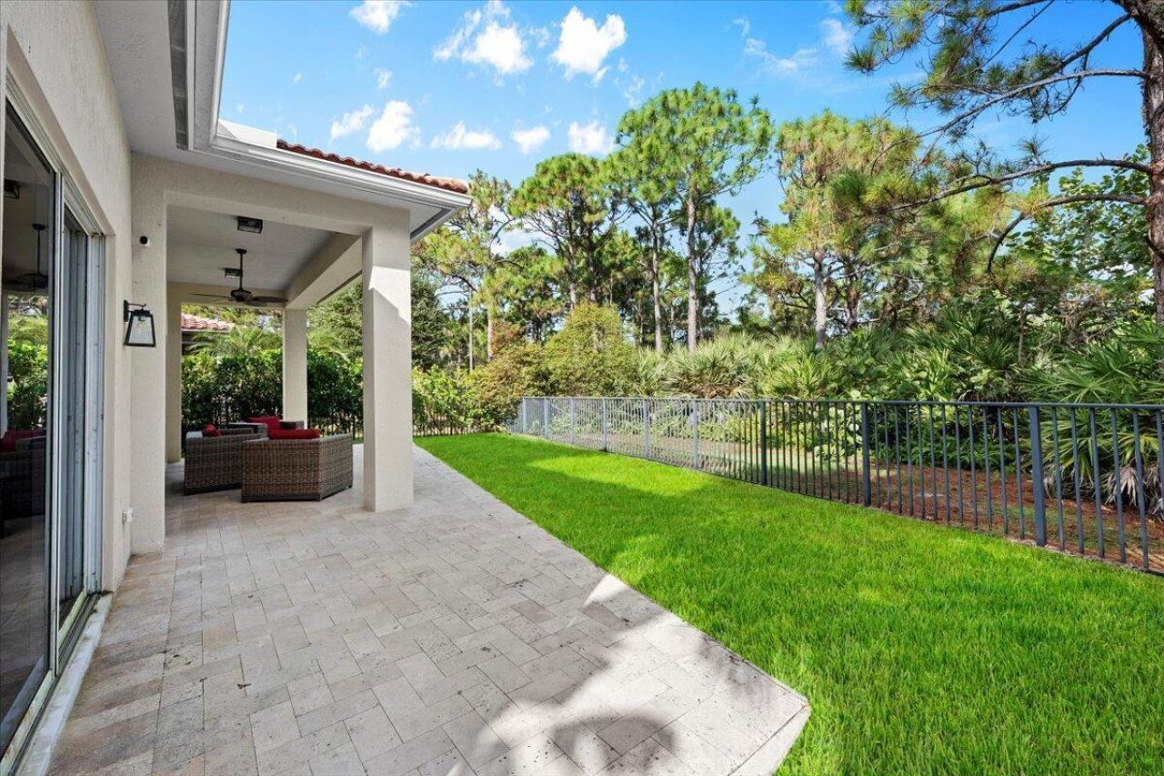 2023 Graden Drive, Palm Beach Gardens, FL 33410 Photo