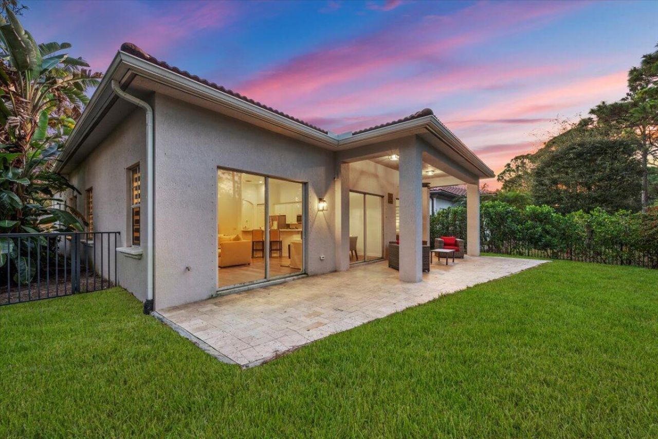 2023 Graden Drive, Palm Beach Gardens, FL 33410 Photo