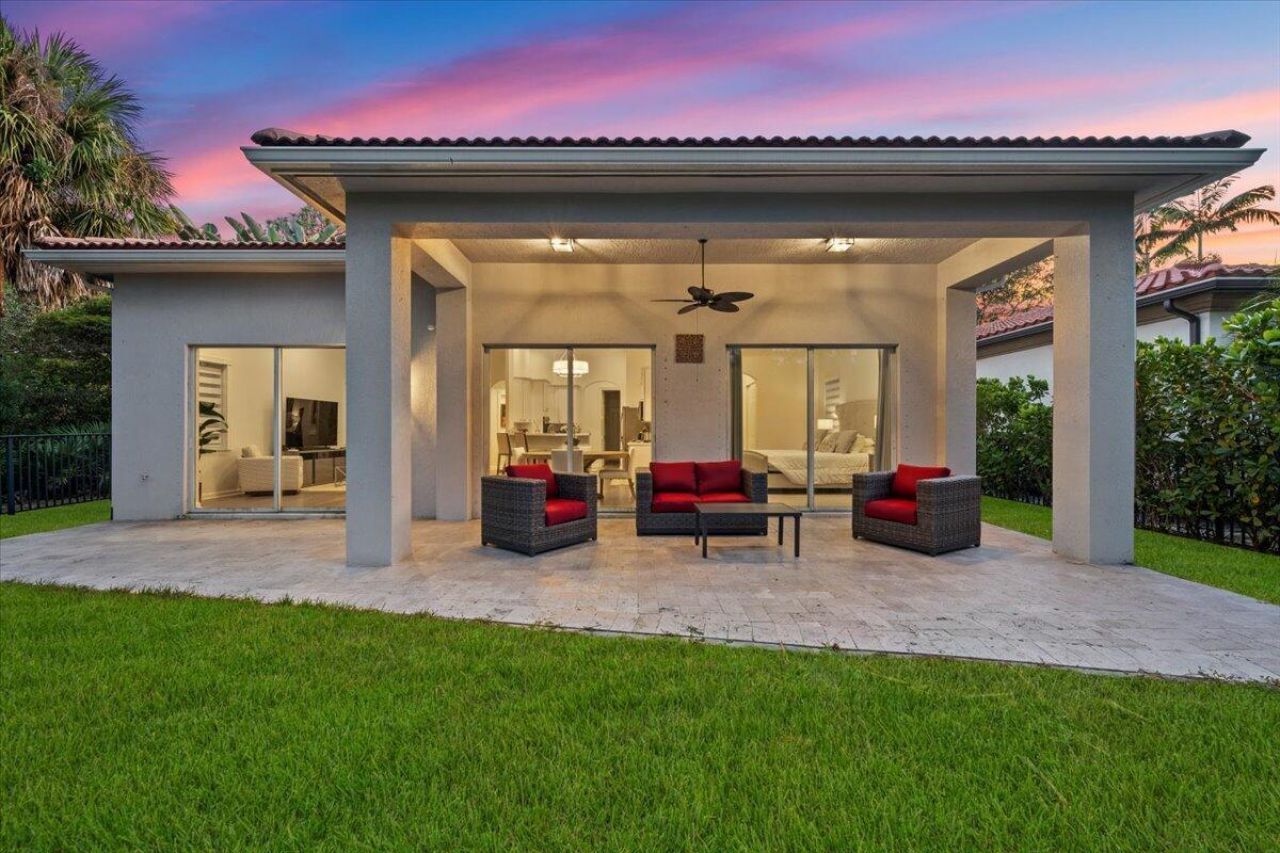 2023 Graden Drive, Palm Beach Gardens, FL 33410 Photo