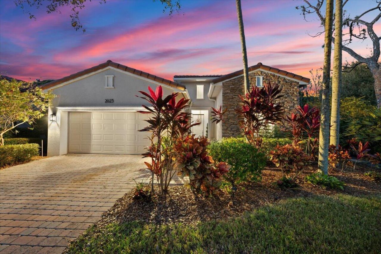2023 Graden Drive, Palm Beach Gardens, FL 33410 Photo