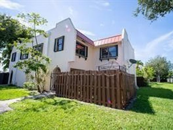 6363 Seven Springs Boulevard, Unit A, Greenacres, FL 33463