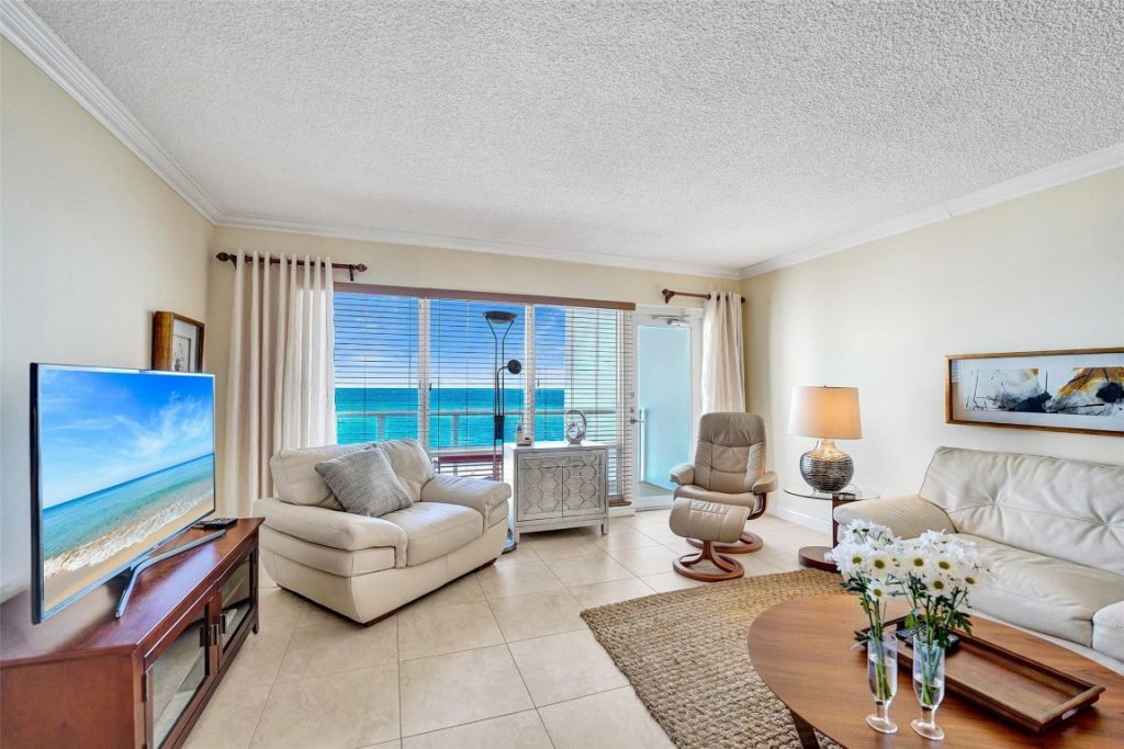 111 N Pompano Beach Blvd, Unit 1213, Pompano Beach, FL 33062 Photo