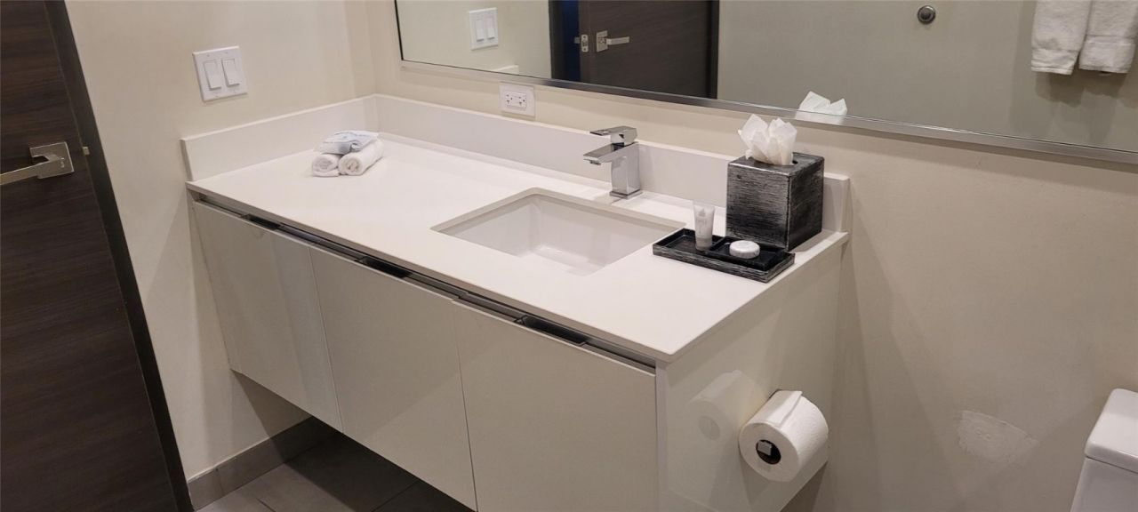 777 N Ocean Drive, Unit N533, Hollywood, FL 33019 Photo