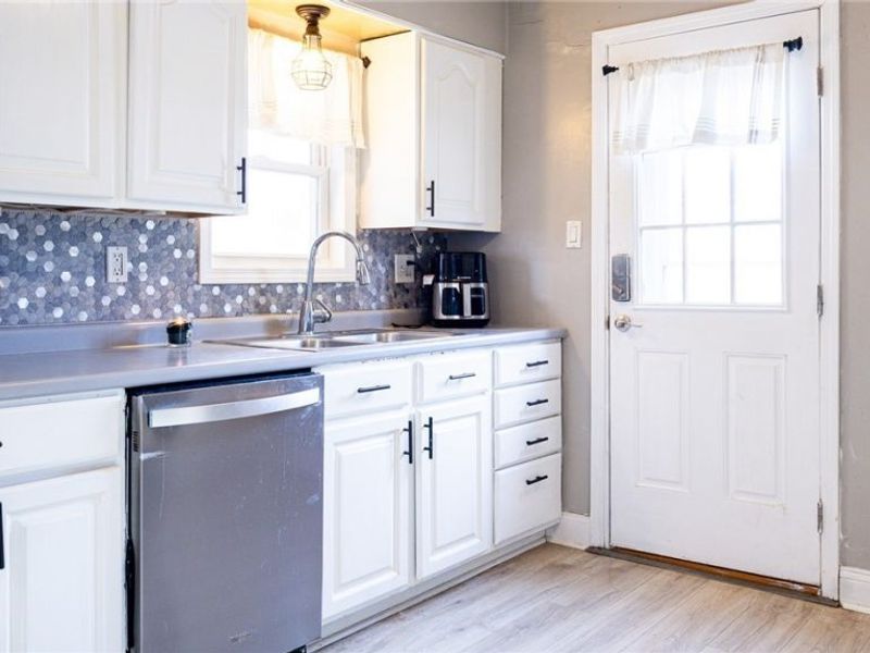 101 Starkey Boulevard, Wintersville, OH 43953 Photo 13